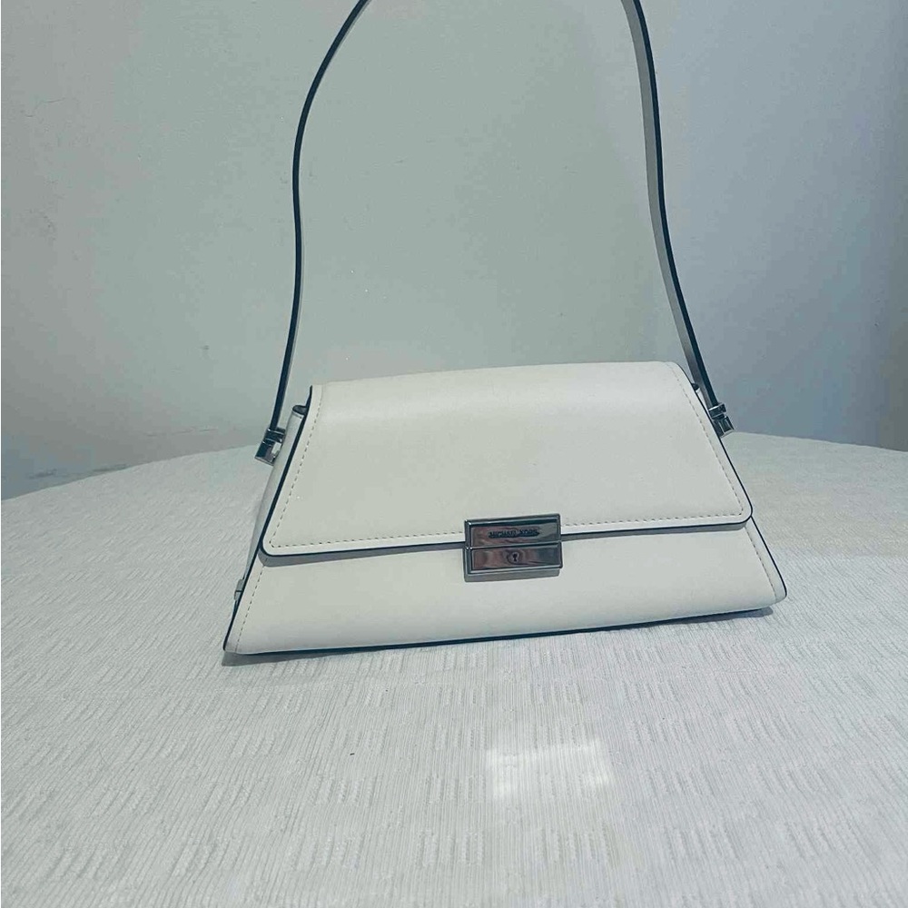 Michael Kors  Ludlow medium convertible shoulder bag - Picture 5 of 13